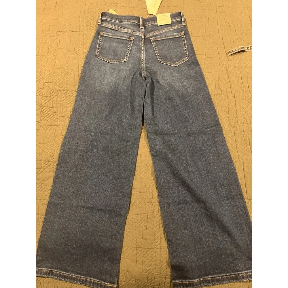 Banana Republic Women's Blue Jeans Size 25/0 Petite Wide Leg NWT Msrp‎ $90.00